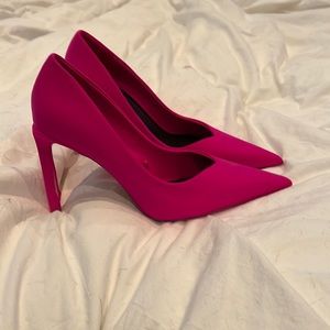 Hot pink pumps